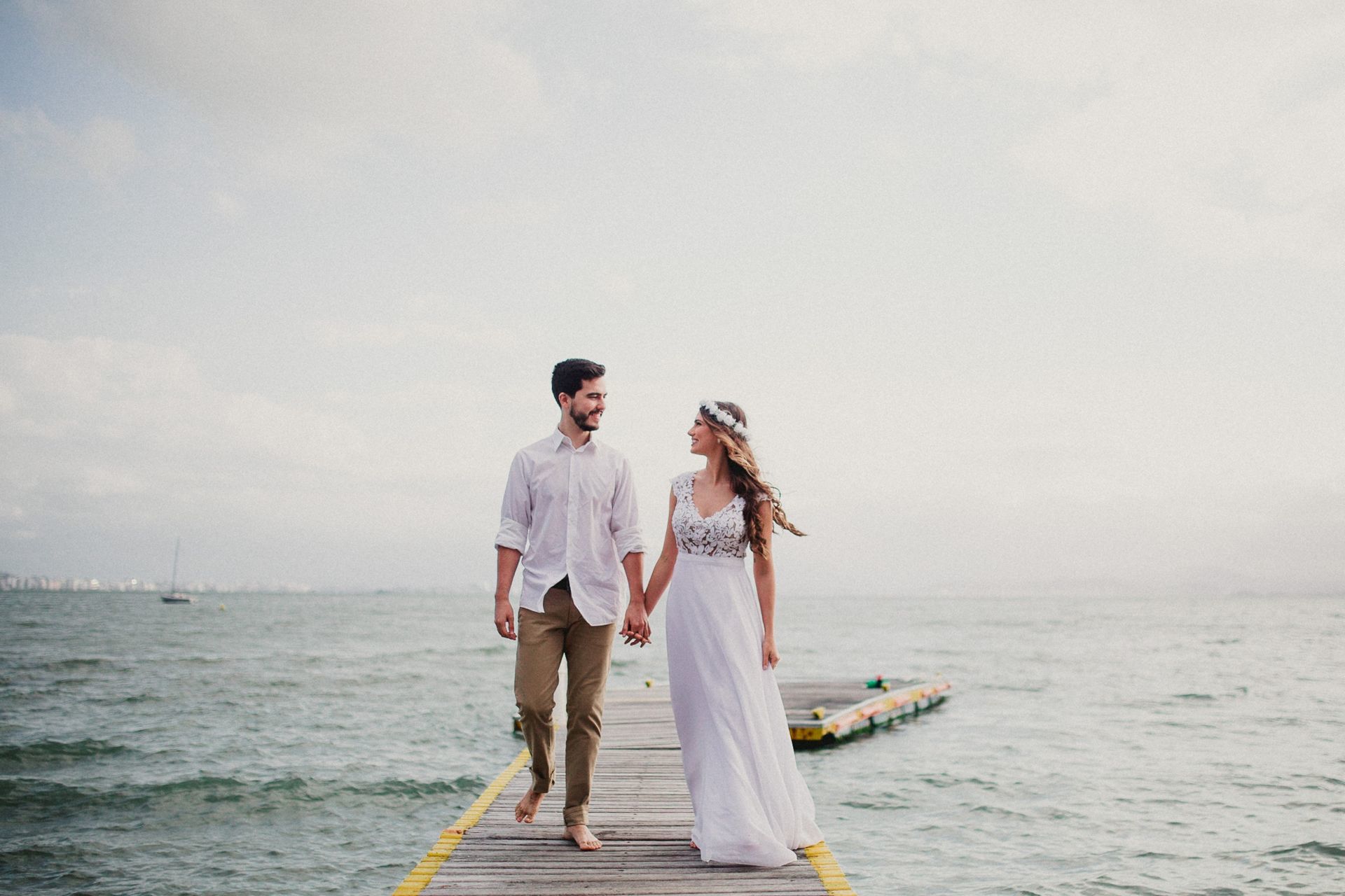 Foto victória e gabriel | sessão pré casamento | florianópolis - sc - brasil Foto victória e gabriel | sessão pré casamento | florianópolis - sc - brasil - Imagem 50