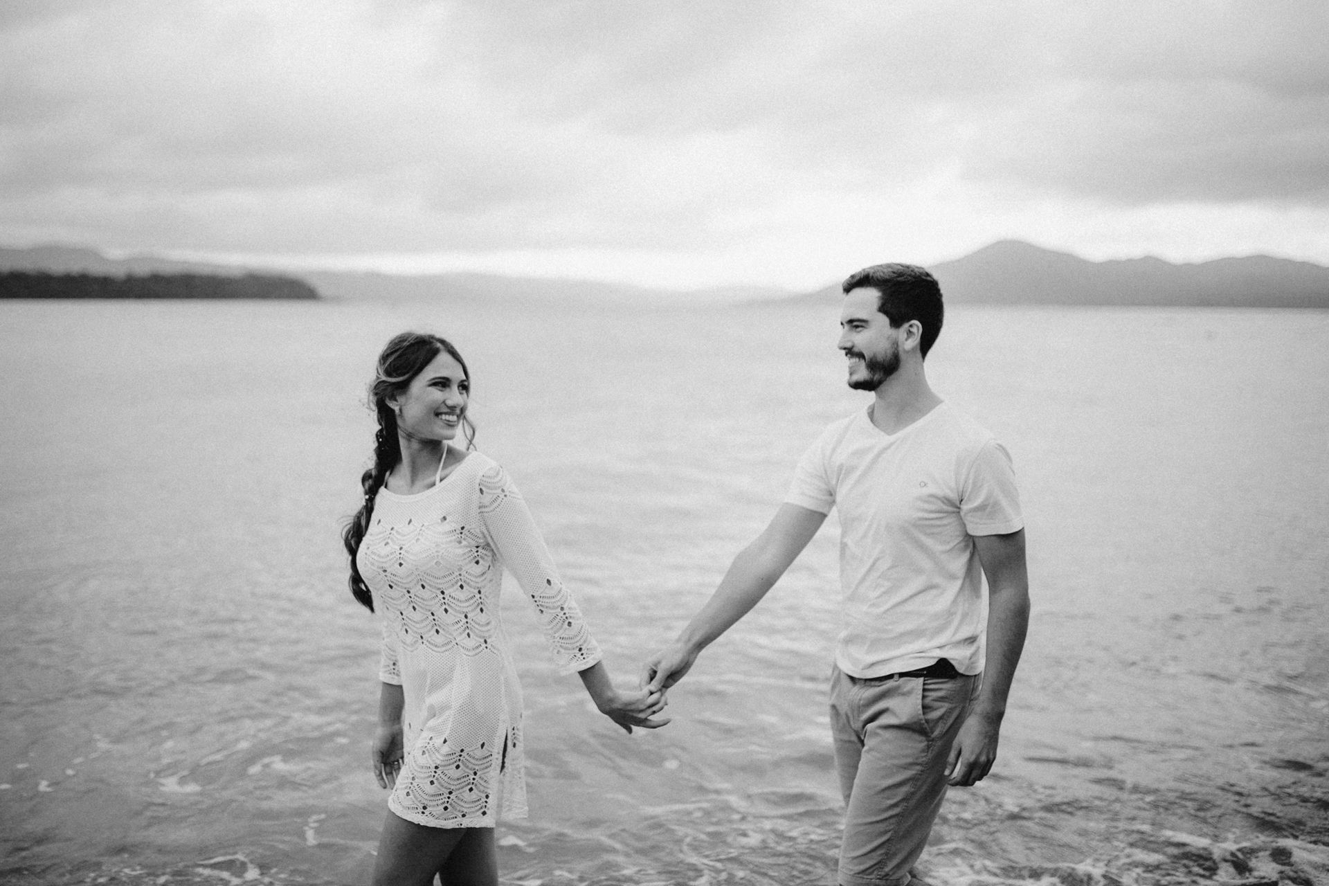 Foto victória e gabriel | sessão pré casamento | florianópolis - sc - brasil Foto victória e gabriel | sessão pré casamento | florianópolis - sc - brasil - Imagem 79