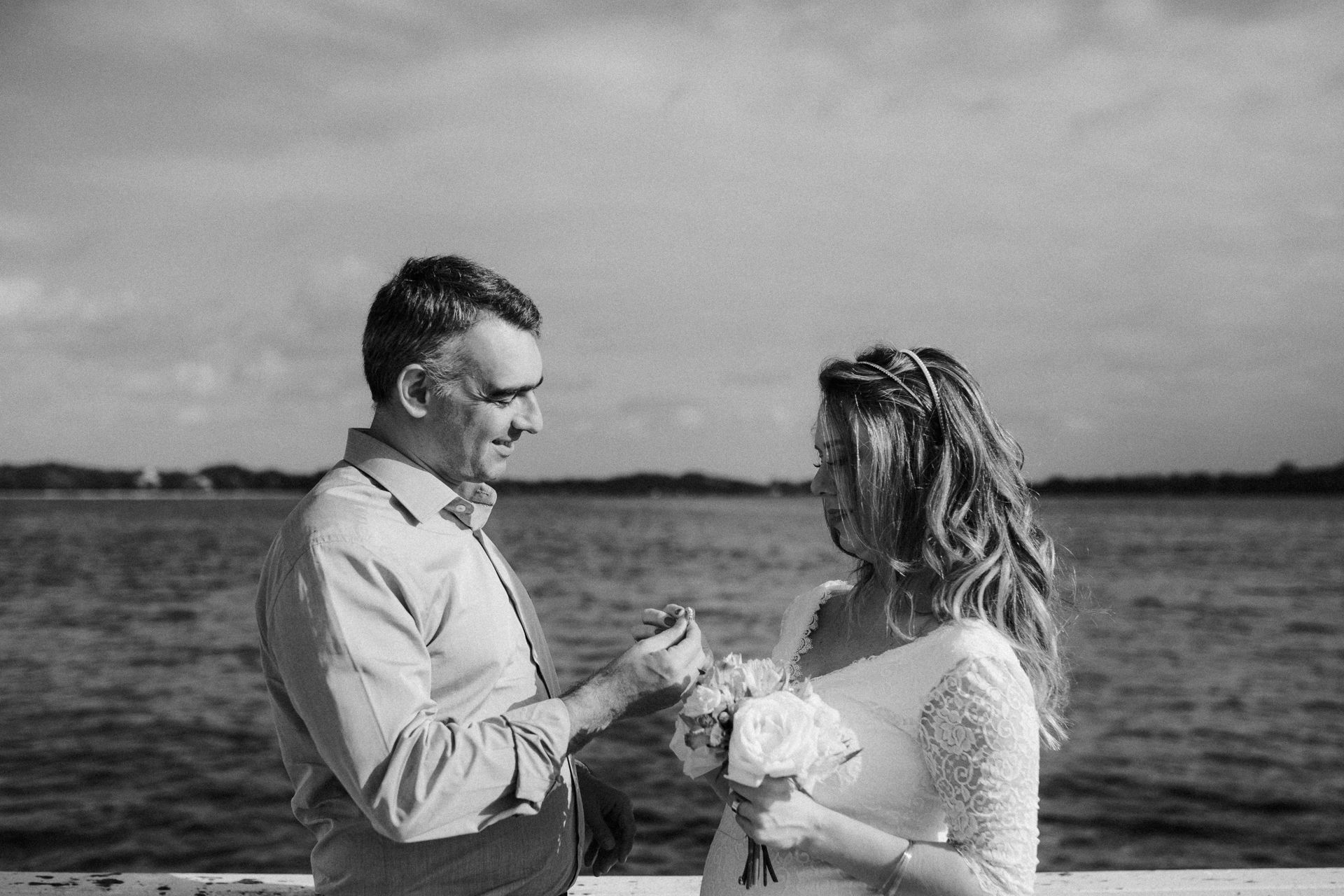 Foto marina e adair | casamento civil | florianópolis - sc - brasil Foto marina e adair | casamento civil | florianópolis - sc - brasil - Imagem 34